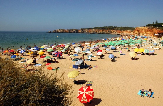 Spaziergang von Praia da Rocha zur Praia do Alemão