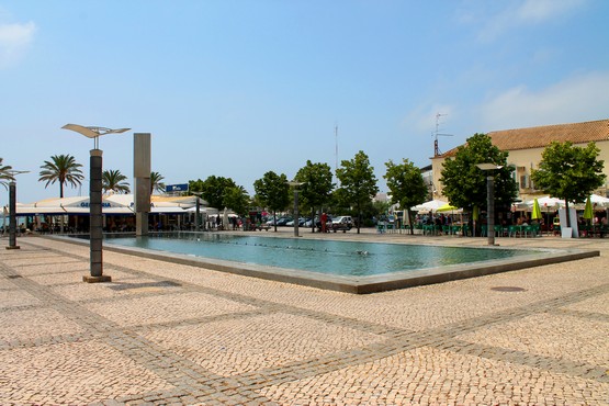 Praça Manuel Teixeira Gomes