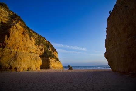  Praia dos Três Castelos