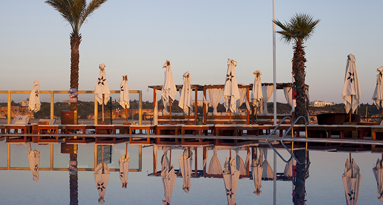 NoSolo Agua - Schwimmbad