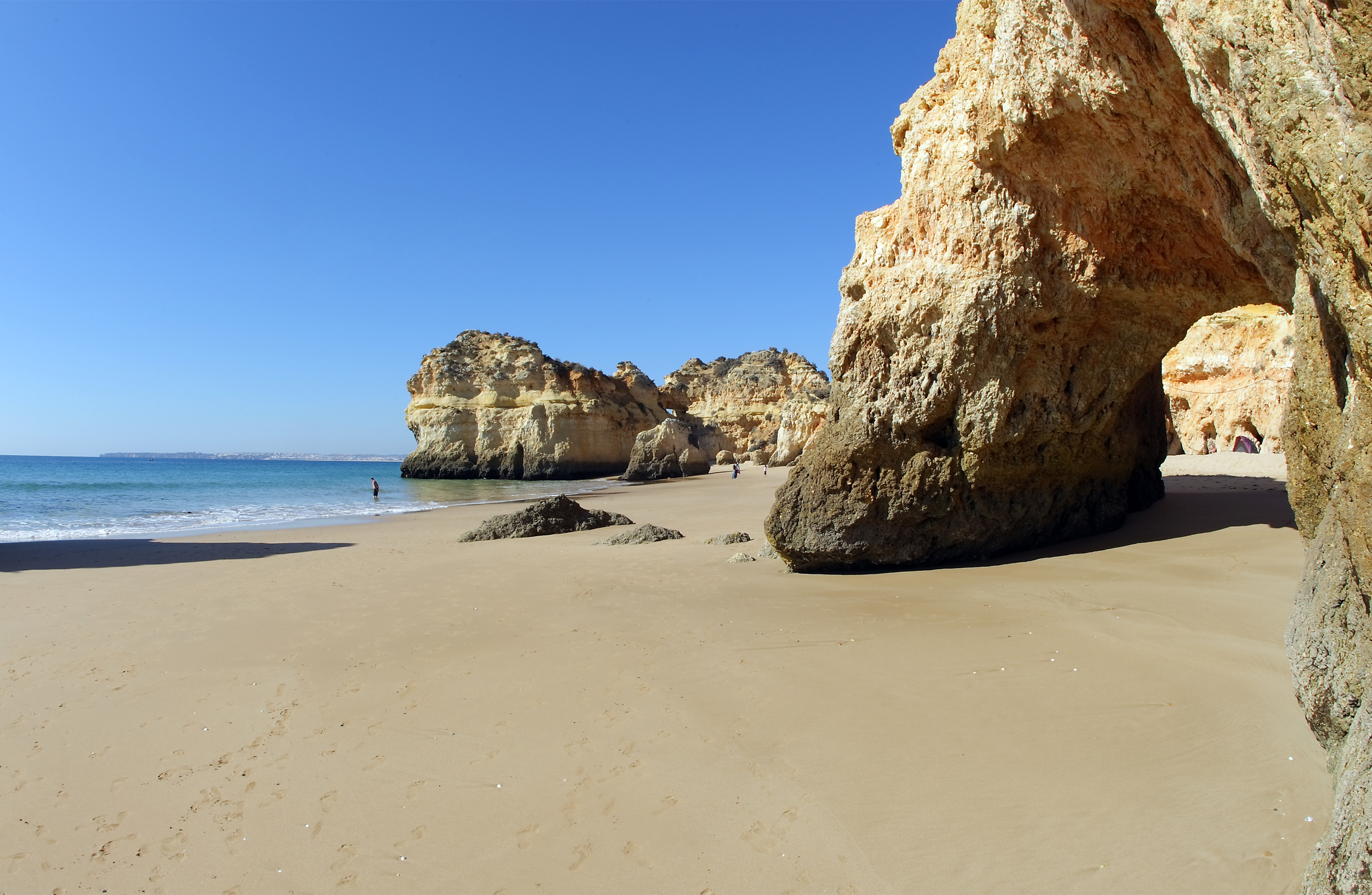 Promenade de Praia dos Três Irmãos à Alvor